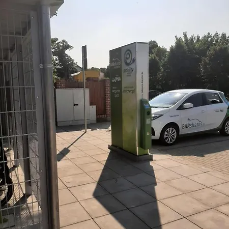 Am Bahnhof Werneuchen