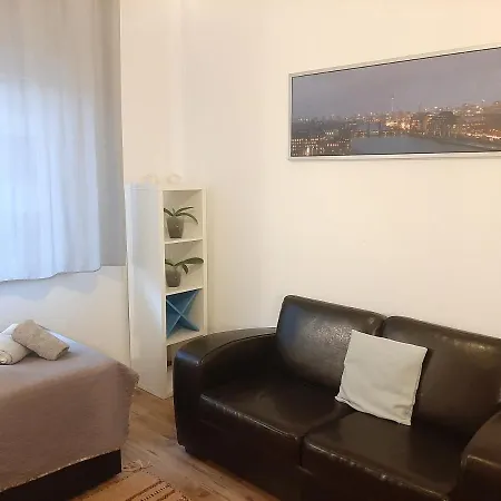 Apartment Am Bahnhof Werneuchen