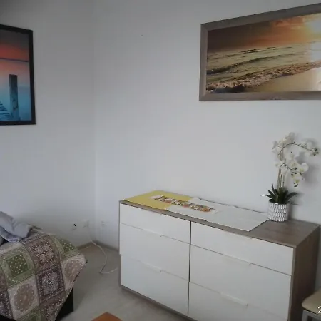 Am Bahnhof Apartament *