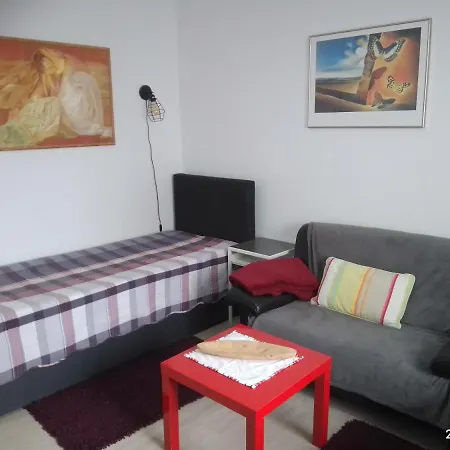 Apartament Am Bahnhof *