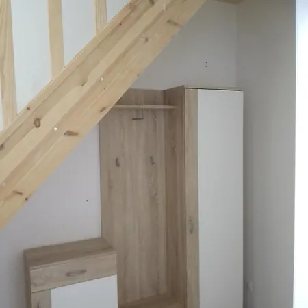 Am Bahnhof Lägenhet *