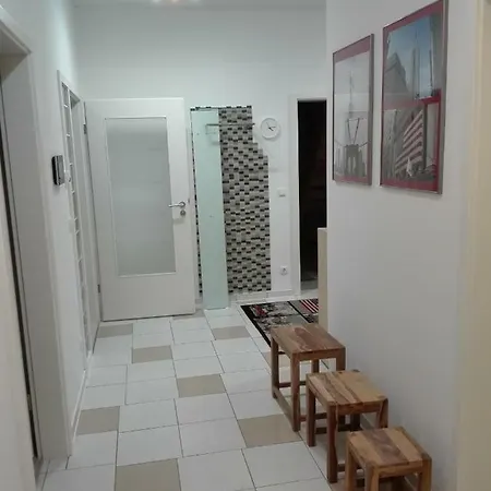 Appartement Am Bahnhof *