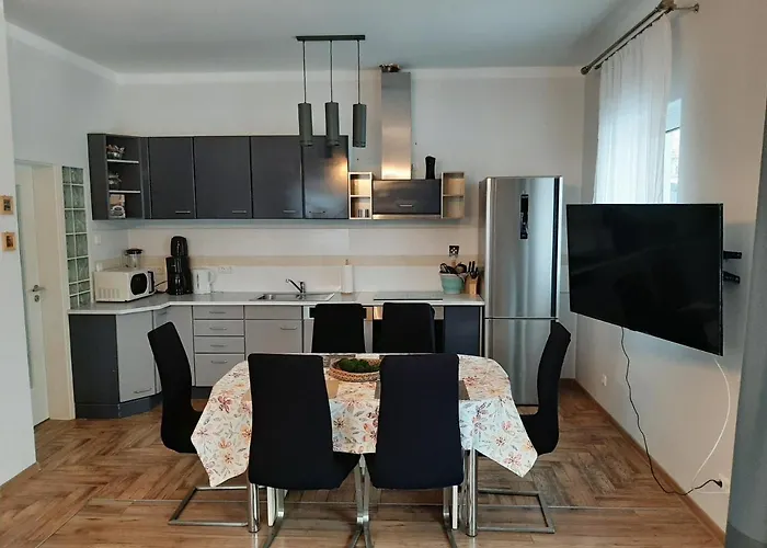 아파트 Am Bahnhof Werneuchen