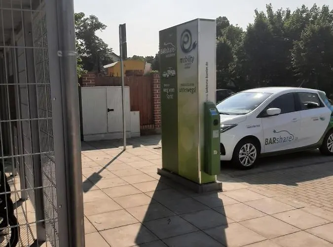 Am Bahnhof Werneuchen