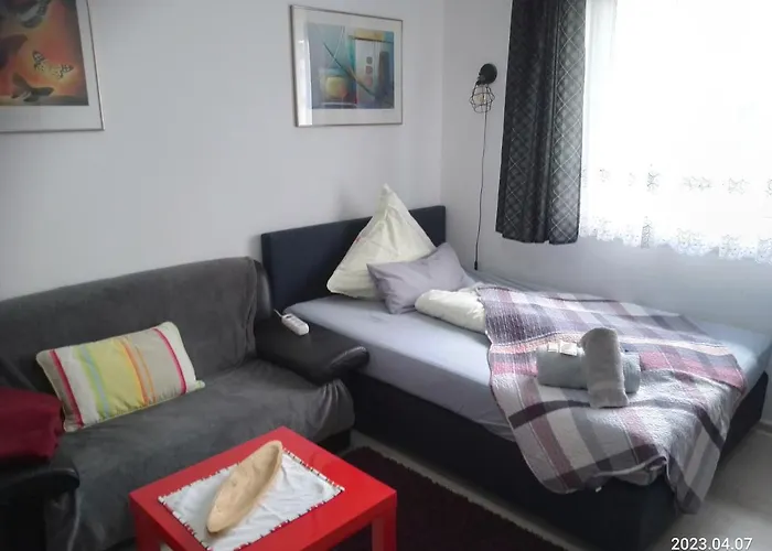 Am Bahnhof Werneuchen