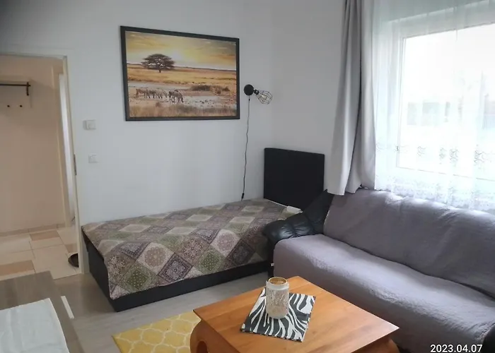 아파트 Am Bahnhof Werneuchen